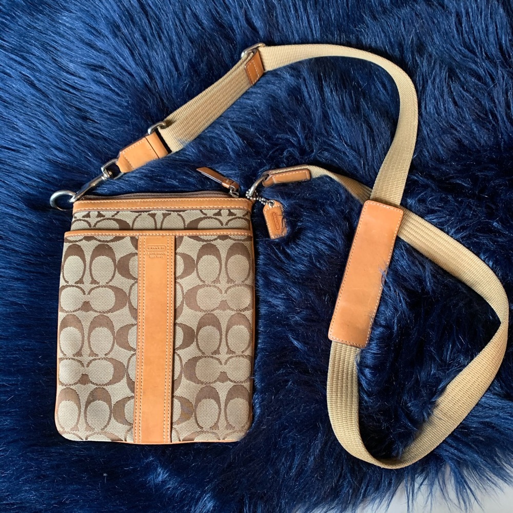 Vintage Coach Crossbody Signature Purse